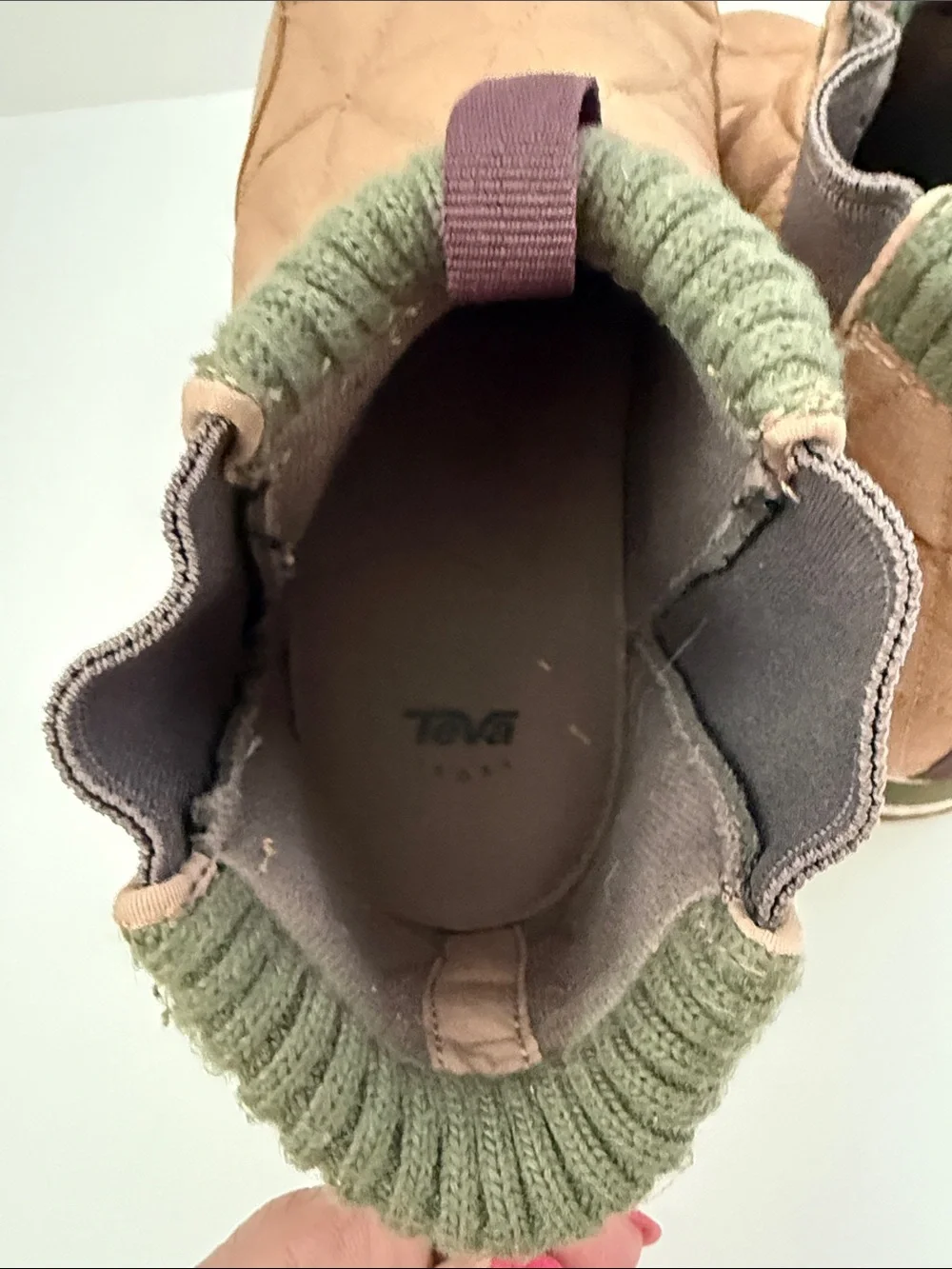 Teva Ember Commute WP Women’s 8 Waterproof Quilted Ankle Boots Tan